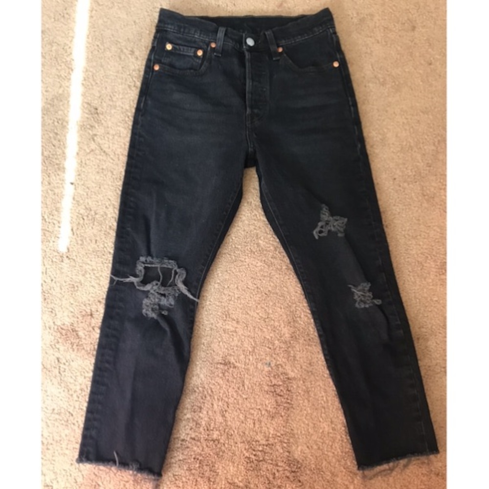 Distressed Black Levi’s